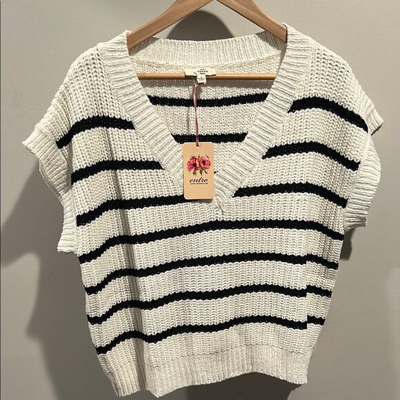 Entro Large Stripe Knit Cap Short Sleeve Sweater Top - Picture 5 of 10